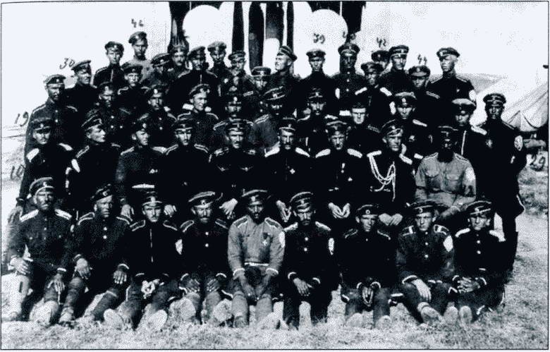 Иллюстрация к книге — ОГПУ против РОВС. Тайная война в Париже. 1924-1939 гг. [i_028.jpg]