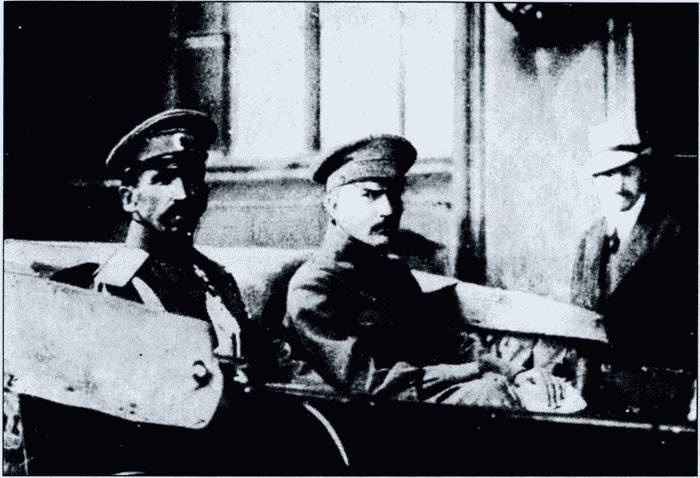 Иллюстрация к книге — ОГПУ против РОВС. Тайная война в Париже. 1924-1939 гг. [i_050.jpg]