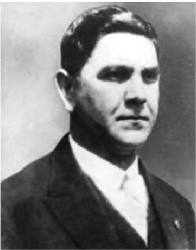 Иллюстрация к книге — Гитлеровская машина шпионажа. Военная и политическая разведка Третьего рейха. 1933-1945 [i_124.jpg]