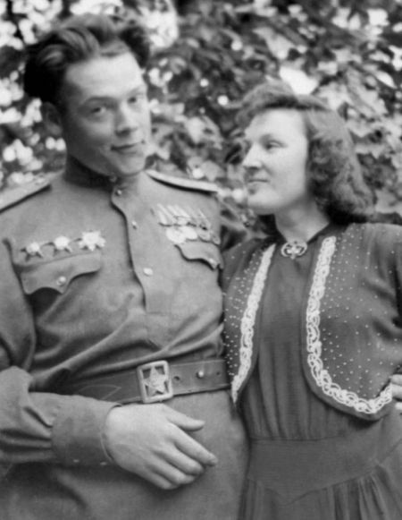 Иллюстрация к книге — Фронтовые разведчики. &quot;Я ходил за линию фронта&quot; [i_021.jpg]