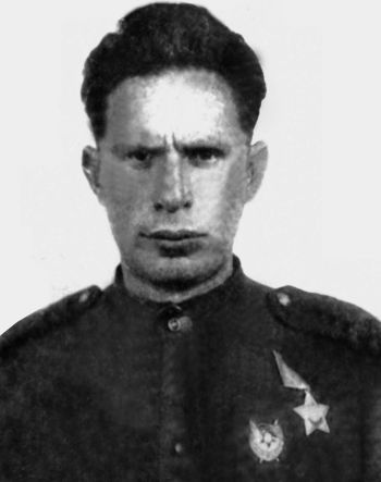 Иллюстрация к книге — Фронтовые разведчики. &quot;Я ходил за линию фронта&quot; [i_028.jpg]