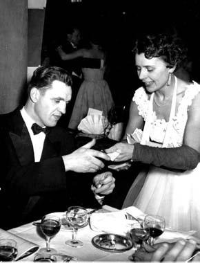 Иллюстрация к книге — Шпион номер раз [_12.jpg]