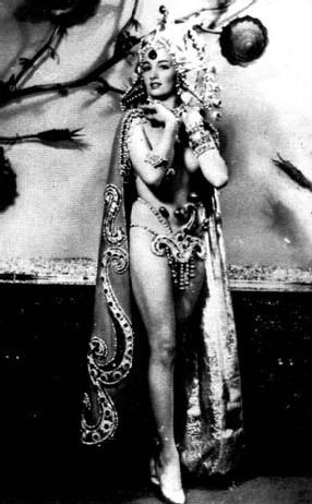 Иллюстрация к книге — Шпион номер раз [_16.jpg]