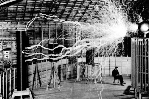 Иллюстрация к книге — Лучи смерти. Из истории геофизического, пучкового, климатического и радиологического оружия [i_011.jpg]