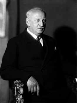 Иллюстрация к книге — Лучи смерти. Из истории геофизического, пучкового, климатического и радиологического оружия [i_039.jpg]