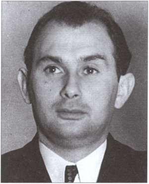 Иллюстрация к книге — Разведчики-нелегалы СССР и России [image23.jpg]