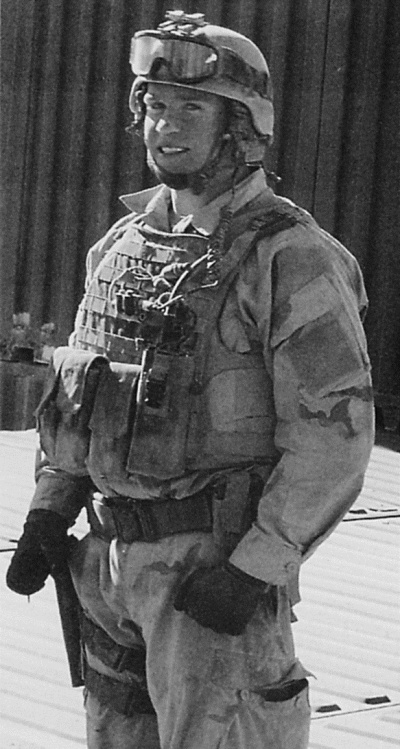 Иллюстрация к книге — Американский снайпер. Автобиография самого смертоносного снайпера XXI века [i_021.jpg]