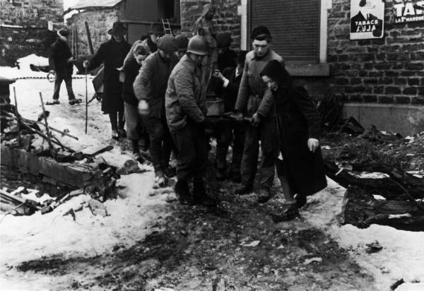 Иллюстрация к книге — Охотники за сокровищами [_32.jpg]