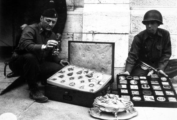 Иллюстрация к книге — Охотники за сокровищами [_36.jpg]