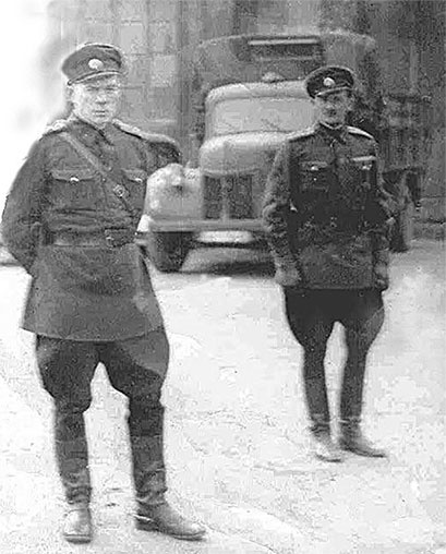 Иллюстрация к книге — РННА. Враг в советской форме [i_010.jpg]