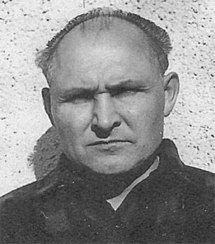 Иллюстрация к книге — РННА. Враг в советской форме [i_020.jpg]