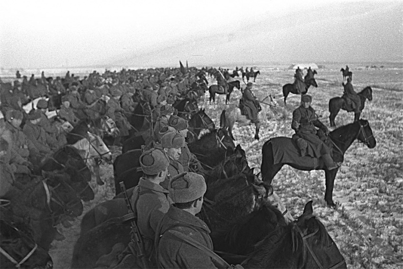 Иллюстрация к книге — РННА. Враг в советской форме [i_034.jpg]