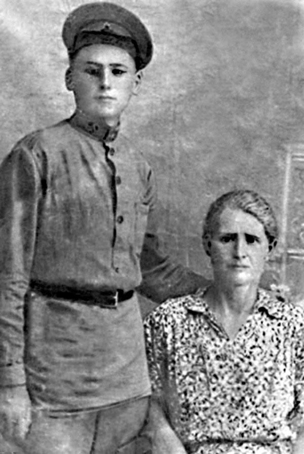 Иллюстрация к книге — Я взял Берлин и освободил Европу [klimovaleksandrmitrofanovich.jpg]