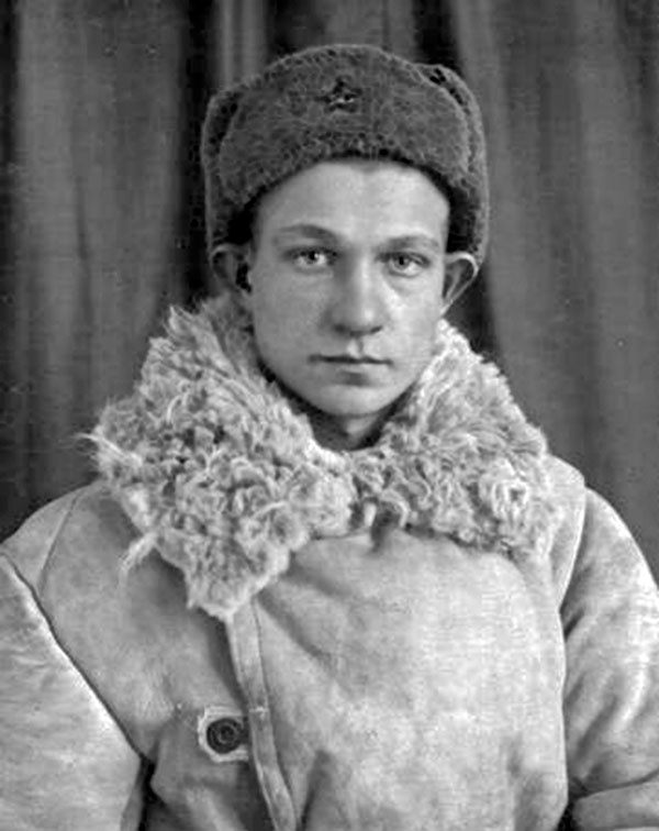 Иллюстрация к книге — Я взял Берлин и освободил Европу [kozubenkoivansemenovich.jpg]