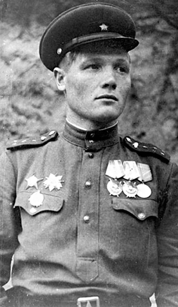 Иллюстрация к книге — Я взял Берлин и освободил Европу [shishkinnikolajjkonstantinovich.jpg]