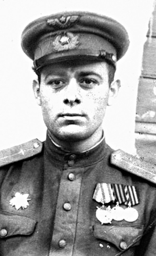 Иллюстрация к книге — Я взял Берлин и освободил Европу [vinnickijjmiailjakovlevich.jpg]