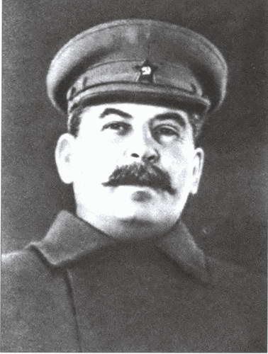 Иллюстрация к книге — Накануне 22 июня. Был ли готов Советский Союз к войне? [i_017.jpg]