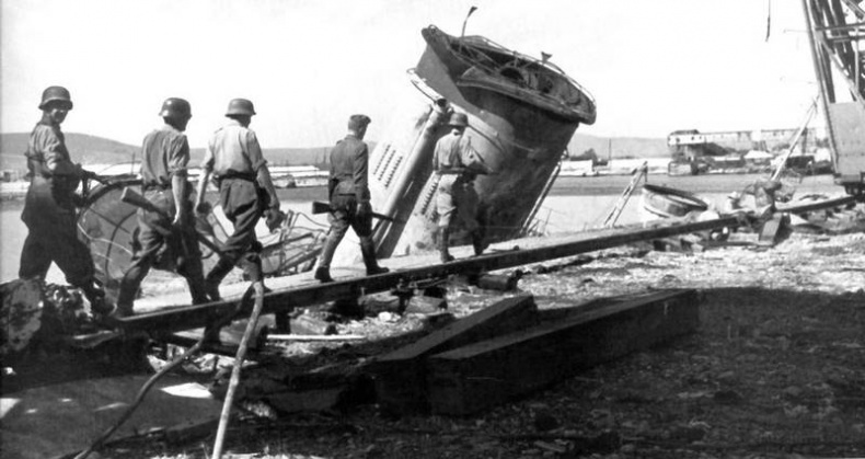 Иллюстрация к книге — Черноморский флот в Великой Отечественной войне. Краткий курс боевых действий [i_035.jpg]