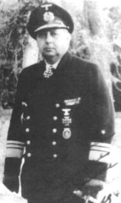 Иллюстрация к книге — Черноморский флот в Великой Отечественной войне. Краткий курс боевых действий [i_047.jpg]