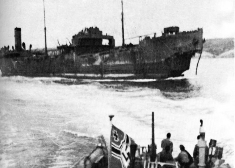 Иллюстрация к книге — Черноморский флот в Великой Отечественной войне. Краткий курс боевых действий [i_068.jpg]