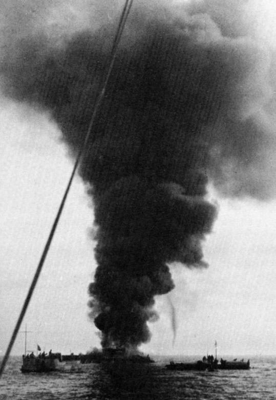 Иллюстрация к книге — Черноморский флот в Великой Отечественной войне. Краткий курс боевых действий [i_082.jpg]