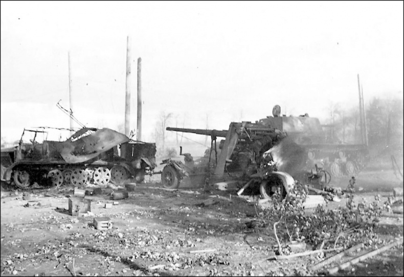 Иллюстрация к книге — Битва за Ленинград. Неизвестная оборона [str339_2.jpg]