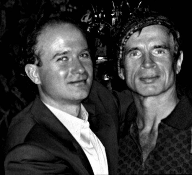 Иллюстрация к книге — Рудольф Нуреев. Я умру полубогом! [i_028.jpg]