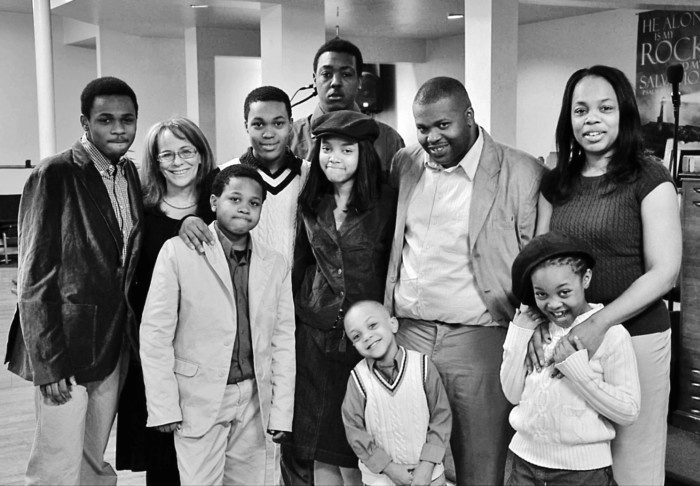 Иллюстрация к книге — Невидимая нить. Встреча, которая изменила все [_8.jpg]