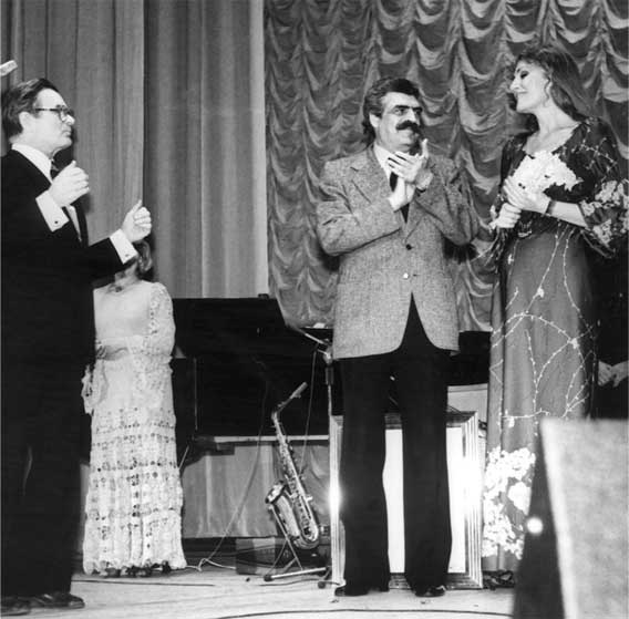 Иллюстрация к книге — Анна Герман. Сто воспоминаний о великой певице [i_055.jpg]