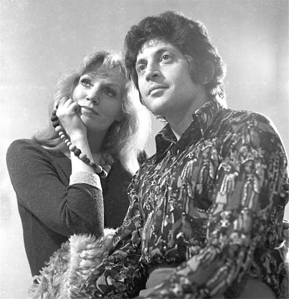 Иллюстрация к книге — Анна Герман. Сто воспоминаний о великой певице [i_070.jpg]