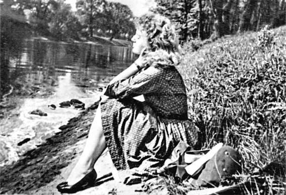 Иллюстрация к книге — Анна Герман. Сто воспоминаний о великой певице [i_119.jpg]