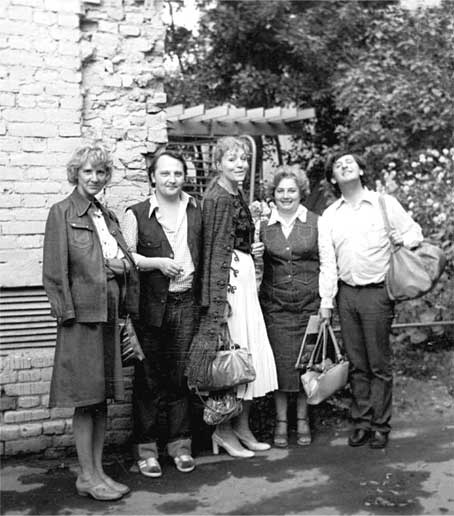 Иллюстрация к книге — Анна Герман. Сто воспоминаний о великой певице [i_142.jpg]