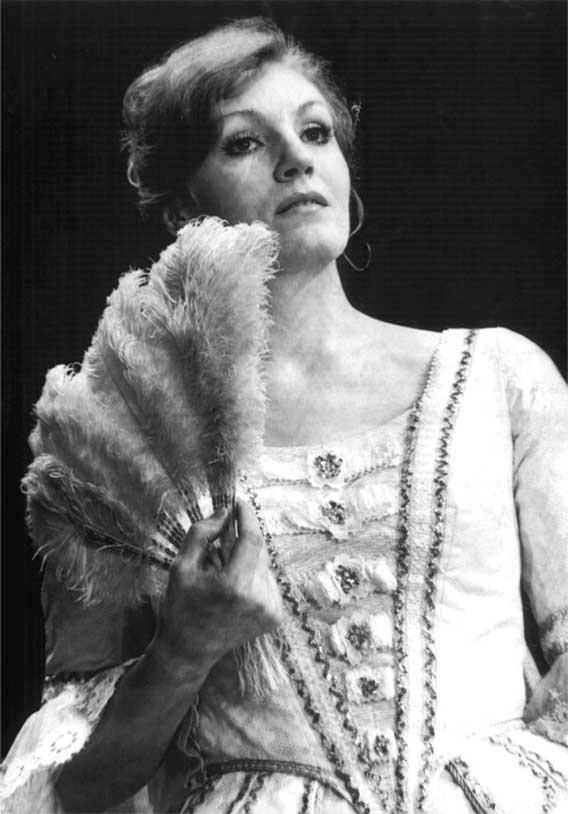 Иллюстрация к книге — Анна Герман. Сто воспоминаний о великой певице [i_175.jpg]