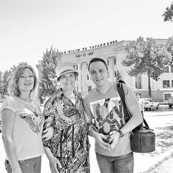 Иллюстрация к книге — Анна Герман. Сто воспоминаний о великой певице [i_200.jpg]