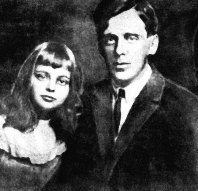 Иллюстрация к книге — Моя мать - Марина Цветаева [i_020.jpg]