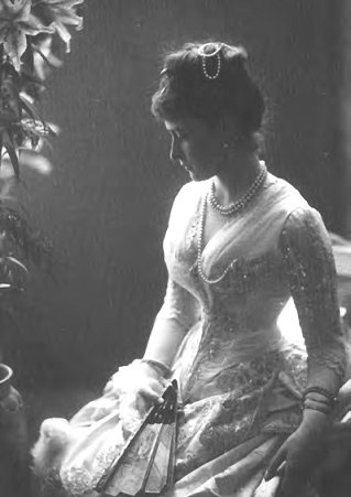 Иллюстрация к книге — Жизнь русского обывателя. От дворца до острога [pic_1.jpg]