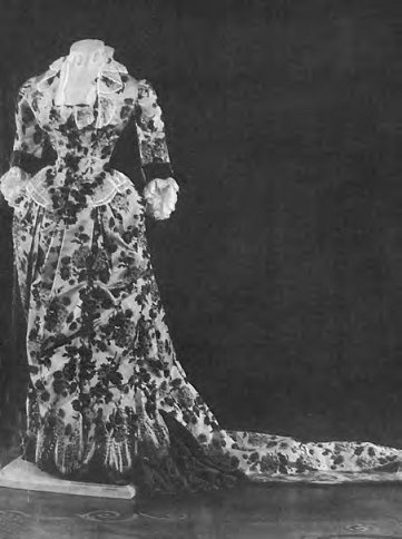 Иллюстрация к книге — Жизнь русского обывателя. От дворца до острога [pic_41.jpg]