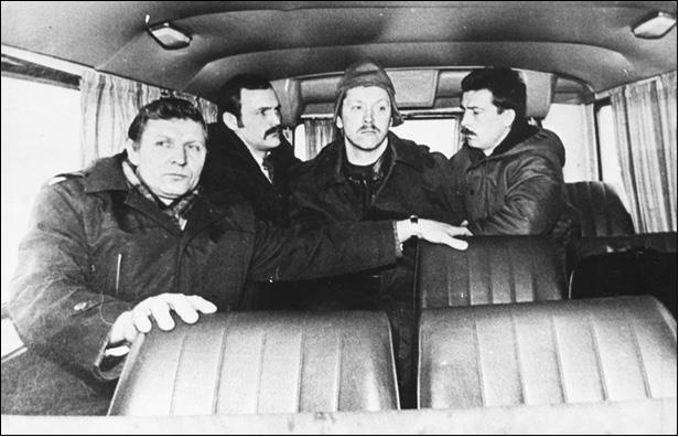 Иллюстрация к книге — Лицензия на вербовку [img89AD.jpg]