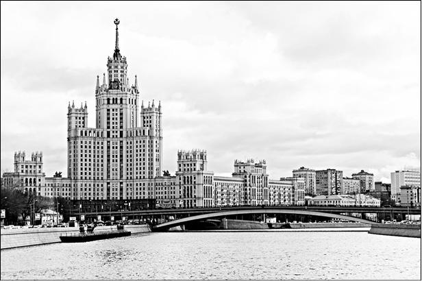 Иллюстрация к книге — Лицензия на вербовку [img8F4.jpg]