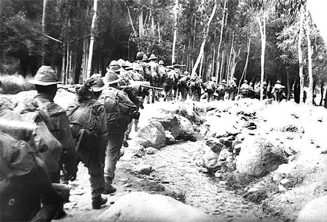 Иллюстрация к книге — За речкой шла война... [i_002.jpg]