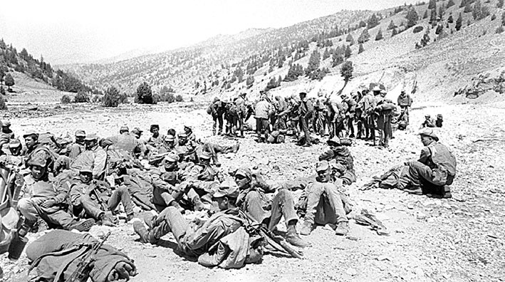 Иллюстрация к книге — За речкой шла война... [i_019.jpg]