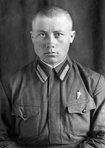 Иллюстрация к книге — Нас звали «смертниками». Исповедь торпедоносца [block_001608_page_101_image_0001.jpg]