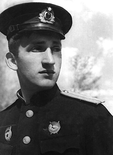 Иллюстрация к книге — Нас звали «смертниками». Исповедь торпедоносца [block_001608_page_358_image_0001.jpg]