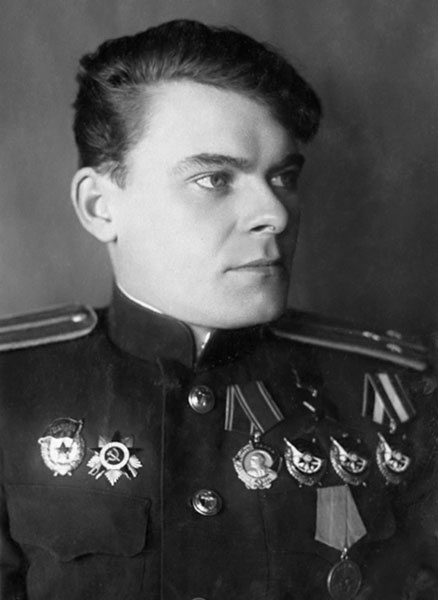 Иллюстрация к книге — Нас звали «смертниками». Исповедь торпедоносца [block_001608_page_359_image_0001.jpg]