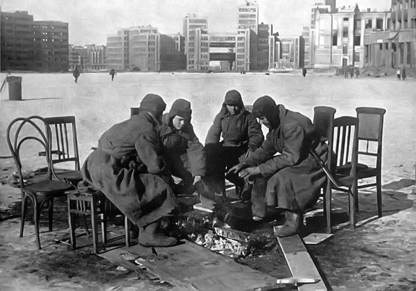 Иллюстрация к книге — Освобождение. Переломные сражения 1943 года [i_008.jpg]