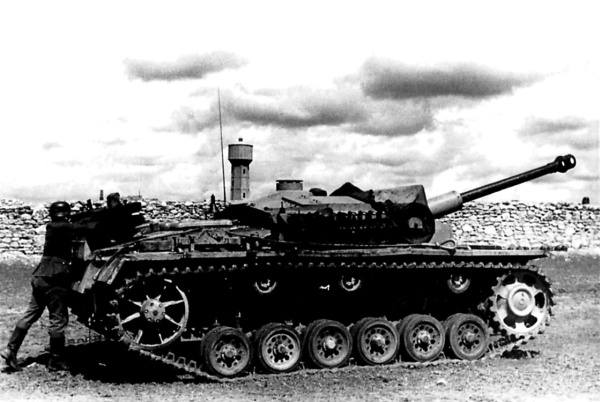 Иллюстрация к книге — Освобождение. Переломные сражения 1943 года [i_104.jpg]