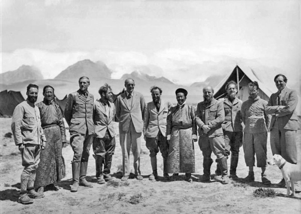 Иллюстрация к книге — Военные тайны ХХ века [i_007.jpg]