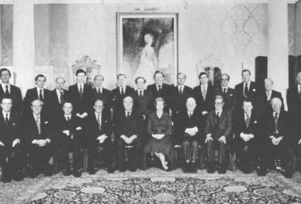 Иллюстрация к книге — Маргарет Тэтчер [i_019.jpg]