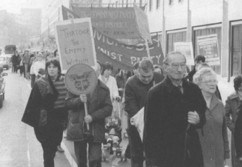 Иллюстрация к книге — Маргарет Тэтчер [i_029.jpg]