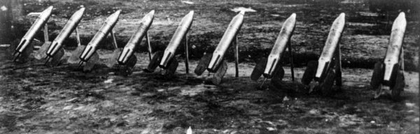 Иллюстрация к книге — Неизвестный Лангемак. Конструктор &quot;катюш&quot; [i_035.jpg]